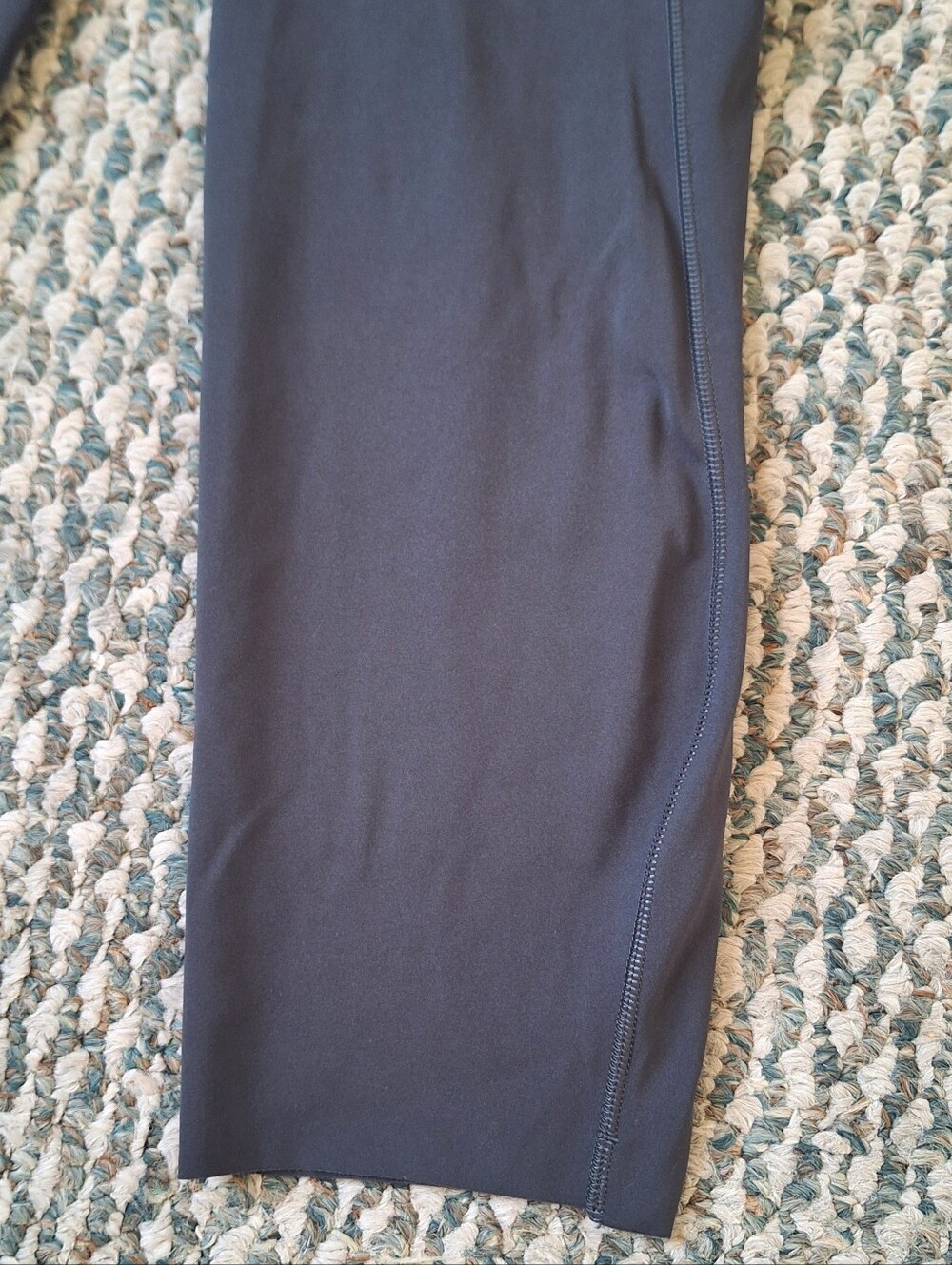 Lululemon Base Pace High Rise 23" Cropped Leggings Size 6 Graphite Grey Nulux - Picture 9 of 13